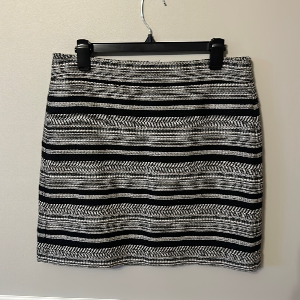 LOFT Fitted Skirt